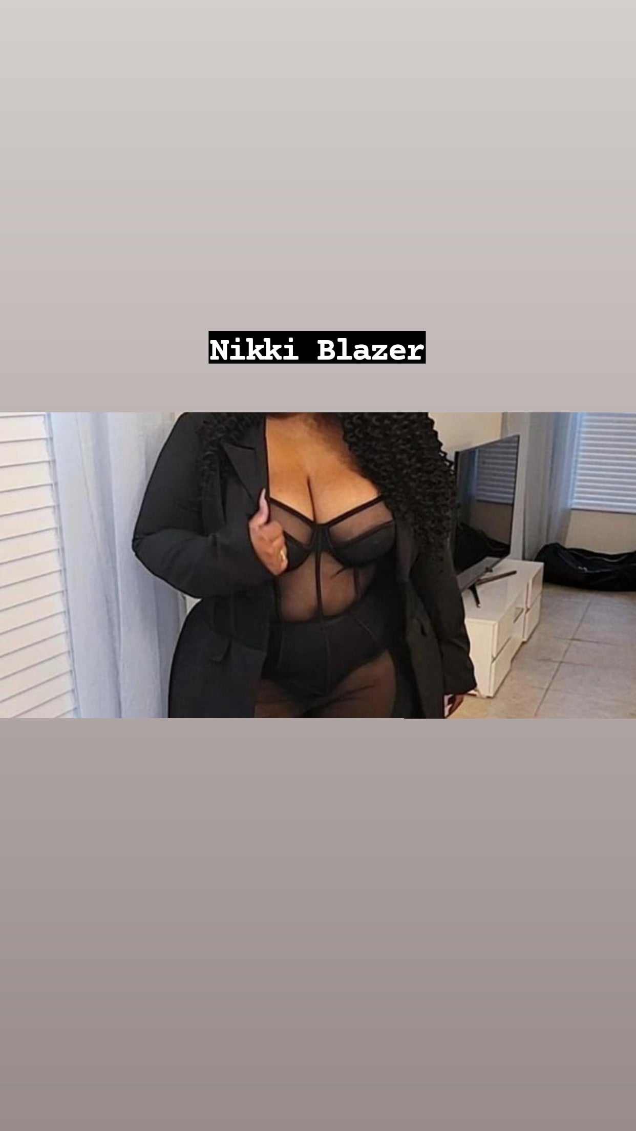 NIKKI BLAZER JACKET